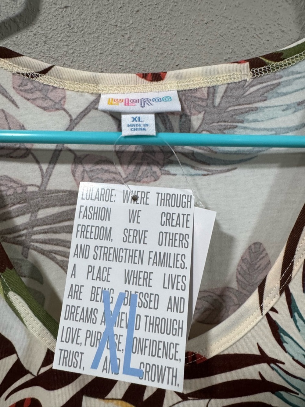 NWT LuLaRoe Tank - Picture 2 of 5